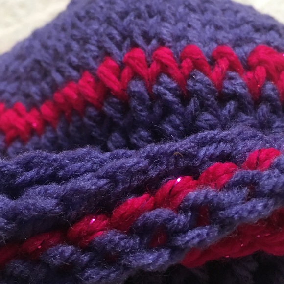 Handmade Victorian Cloche Look Crocheted Hat Purple and Fuchsia - Picture 7 of 11